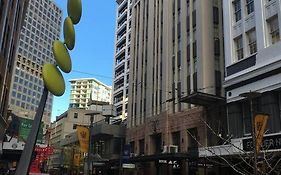 Outstanding Central Lambton Quay Apartment