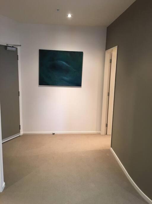 Outstanding Central Lambton Quay Apartment Wellington Exterior photo